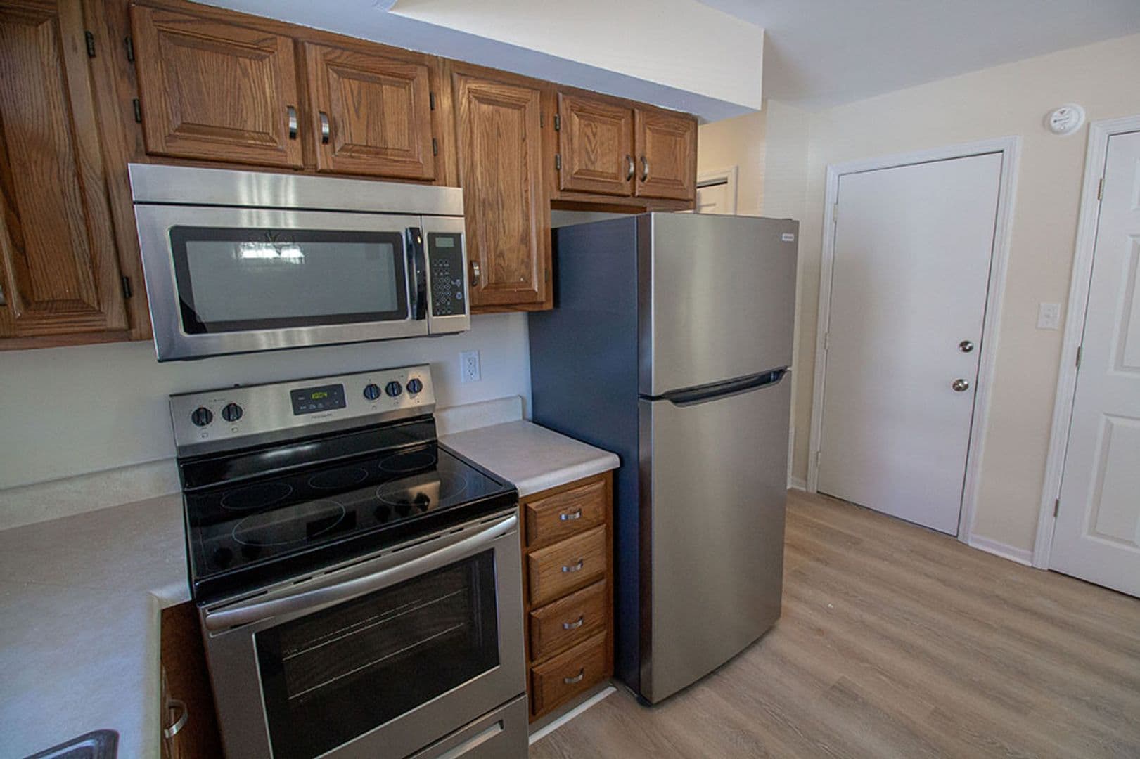 Columbia House: 3612 Hermitage Rd