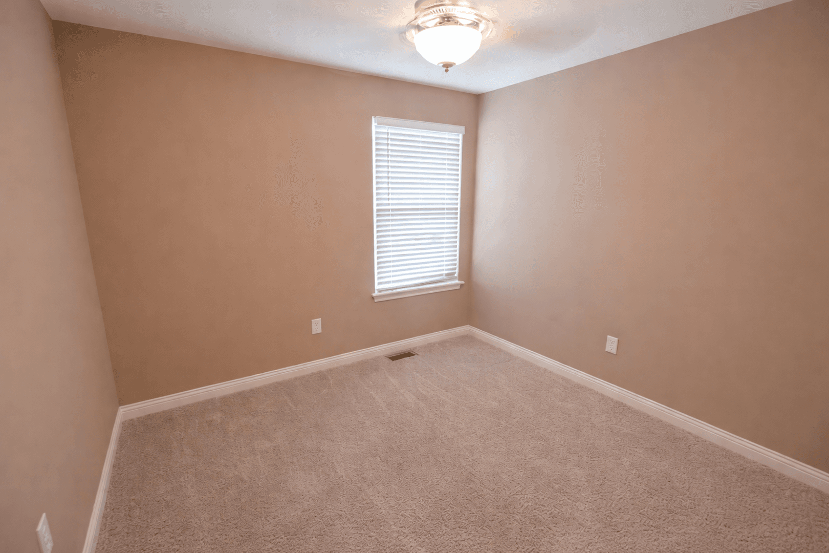 Columbia House: 2810 Amberwood Ct