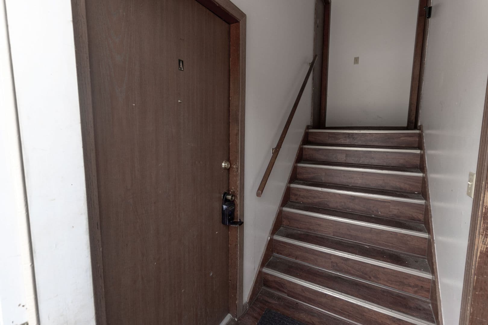 Columbia Apartment: 420 N East Park Ln