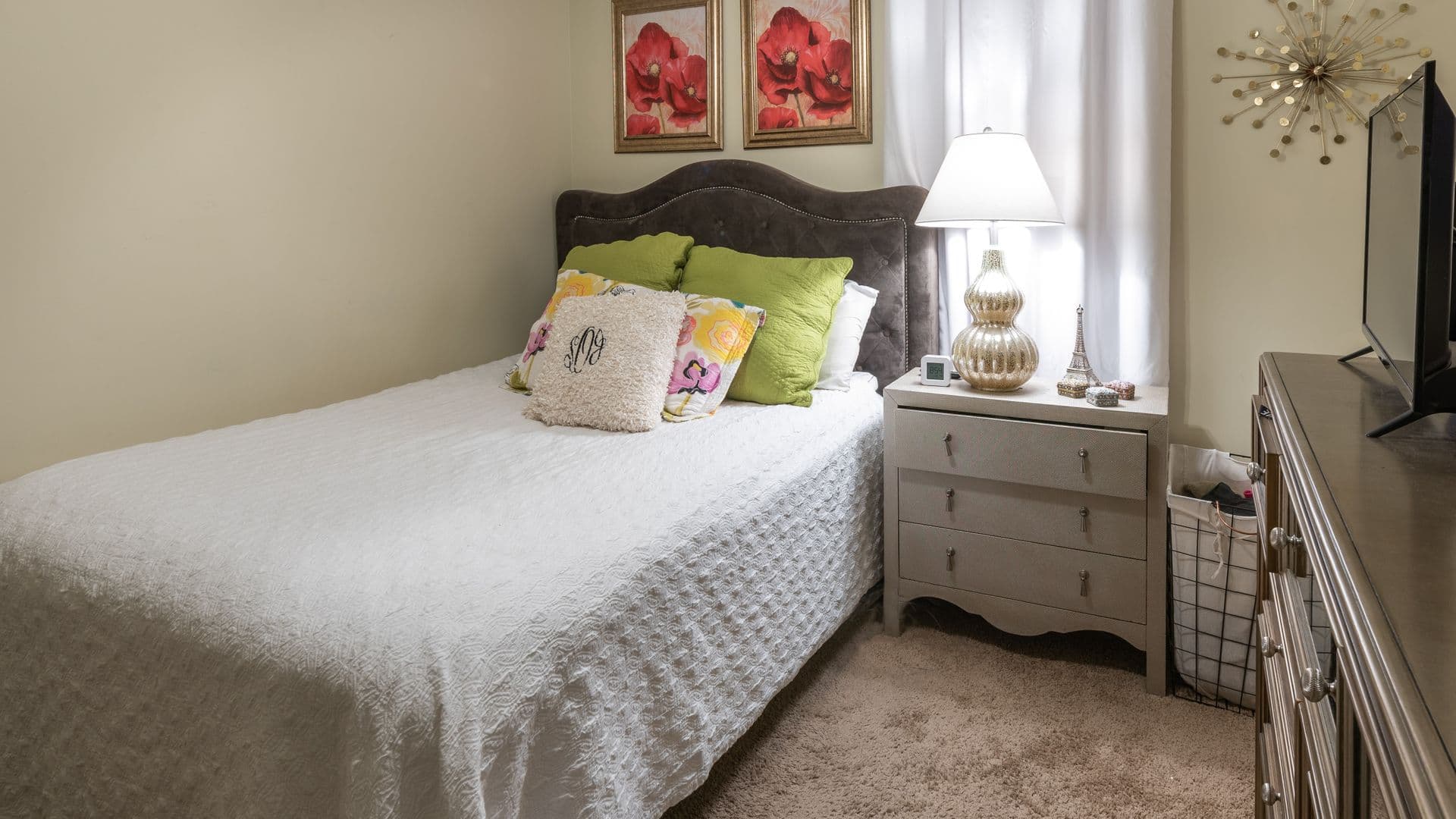 Hattiesburg Apartment: 211 Chevy Chase Drive