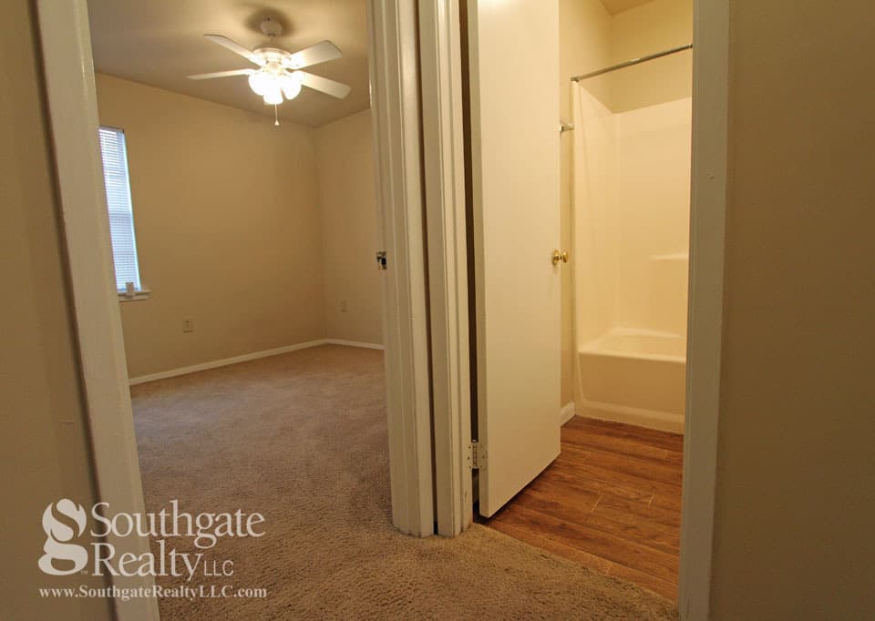Hattiesburg Apartment: 801 N. 28th Avenue