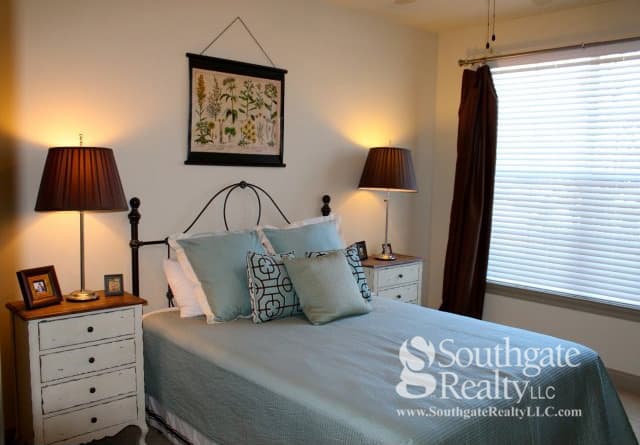Hattiesburg Apartment: 155 Cross Creek Parkway