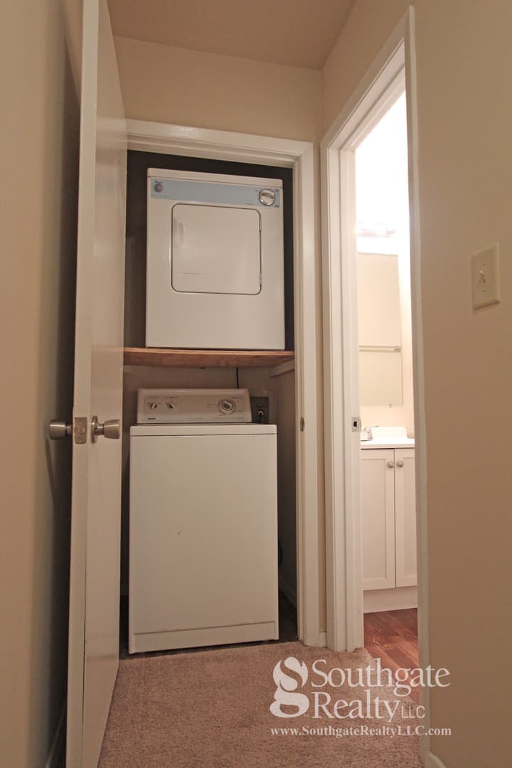 Hattiesburg Apartment: 801 N. 28th Avenue