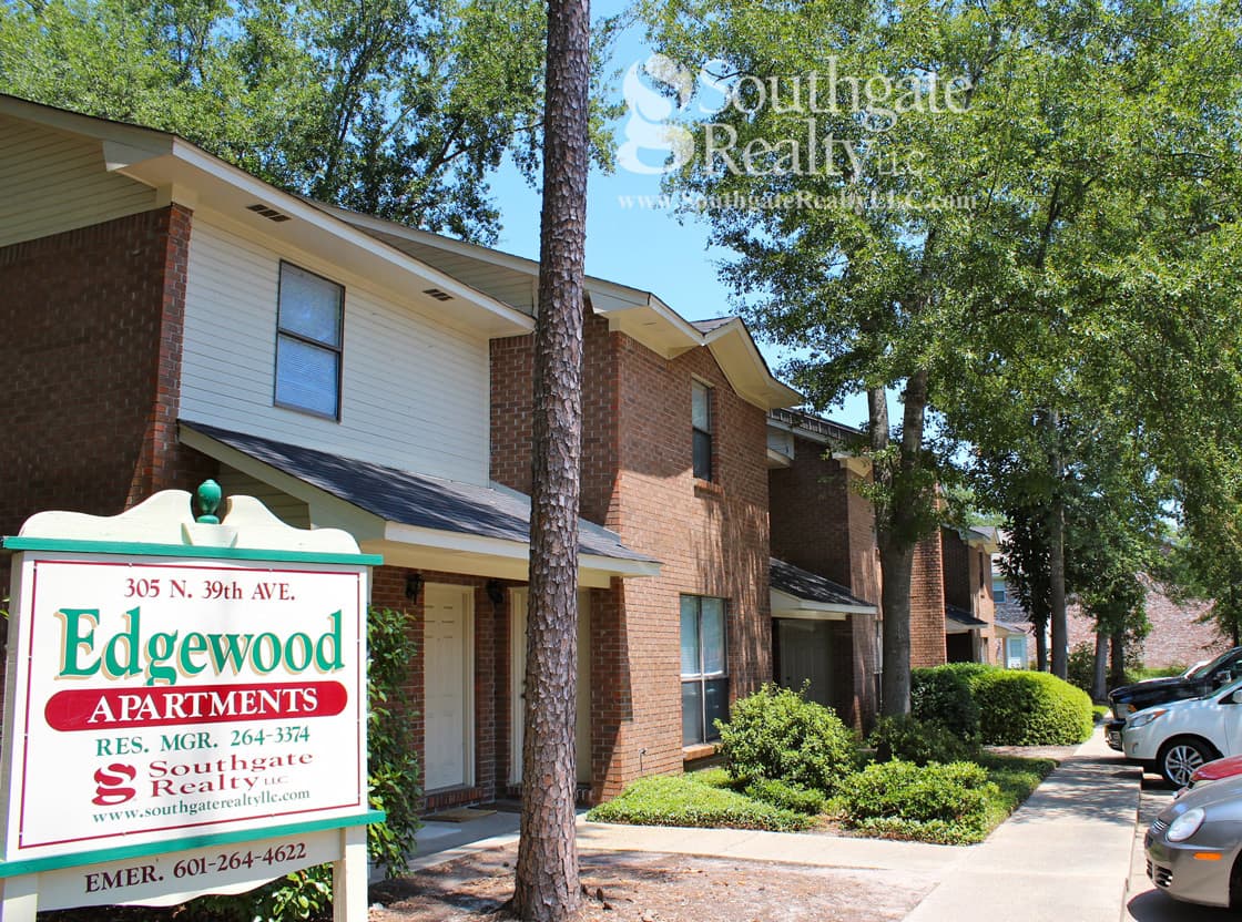 Hattiesburg Apartment: 305 N.39th Ave.