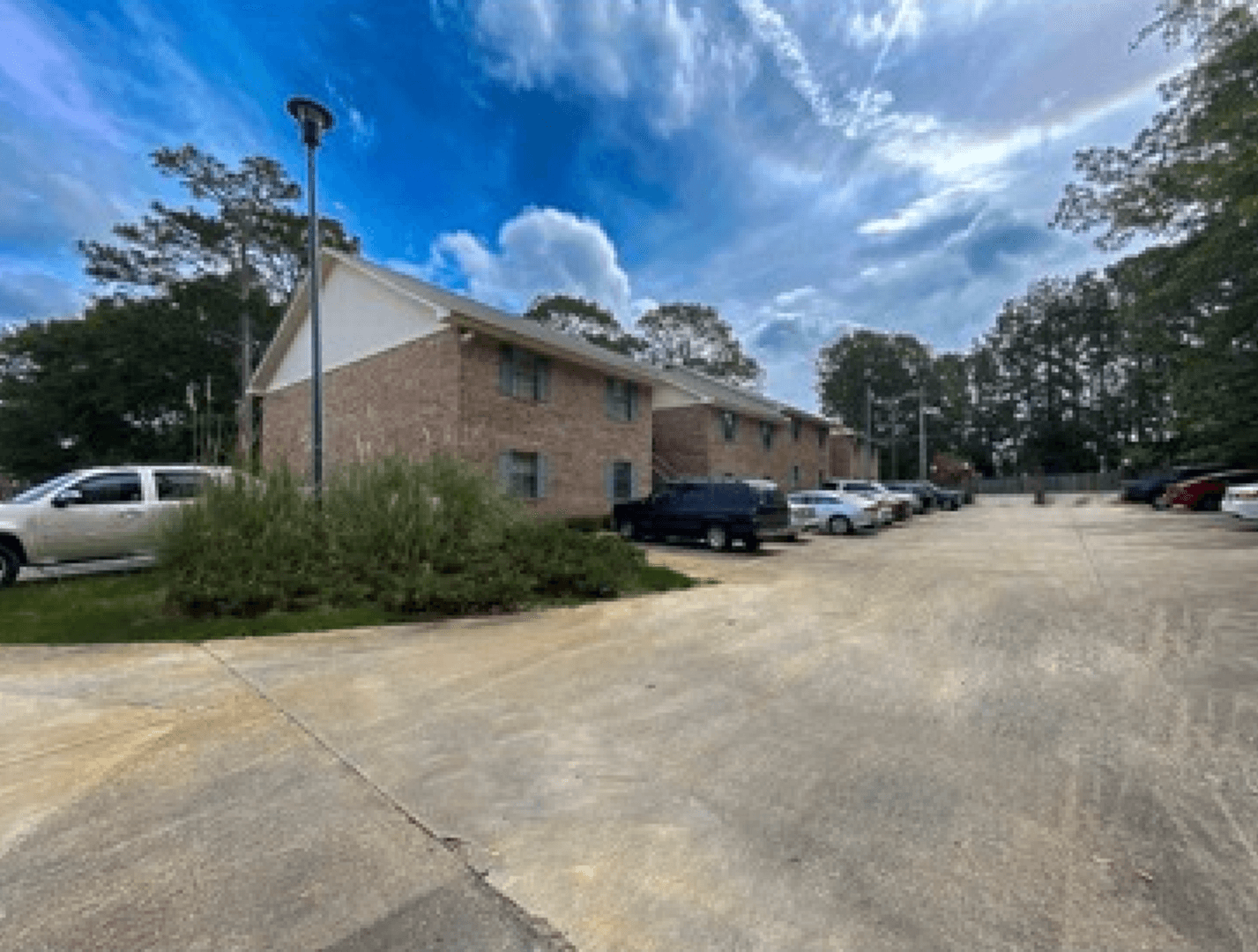Hattiesburg Apartment: 46 Hillcrest Drive
