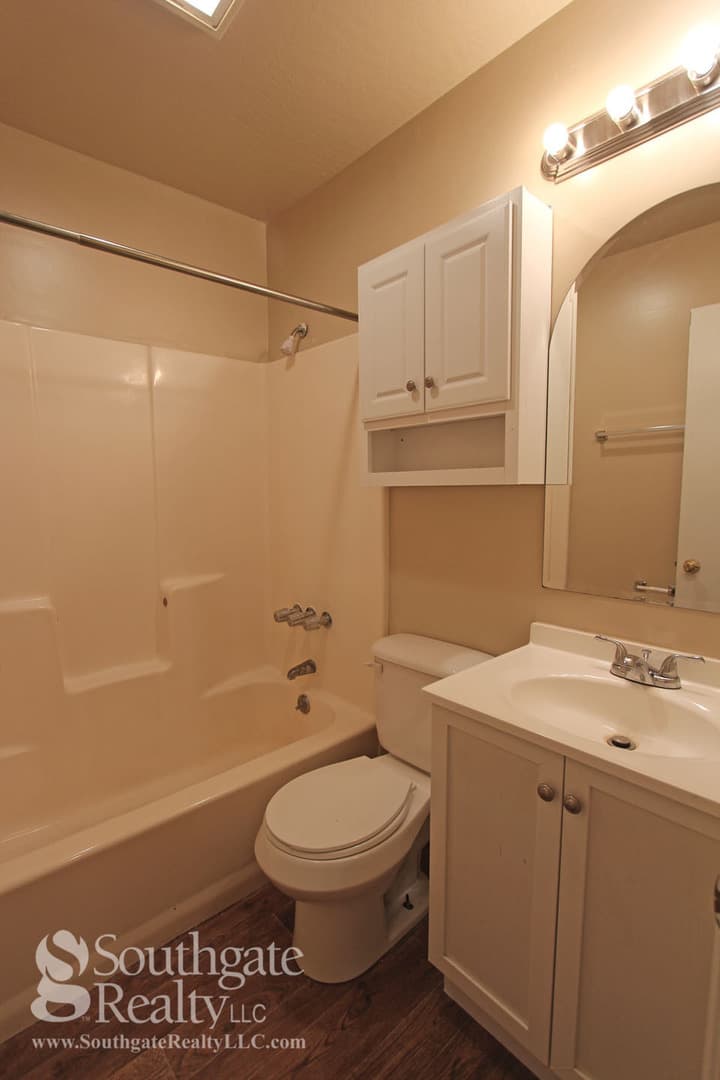 Hattiesburg Apartment: 801 N. 28th Avenue