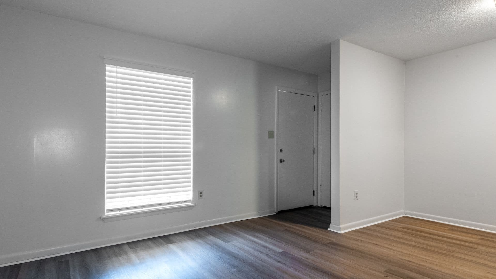 Hattiesburg Apartment: 23 Golf Course Road