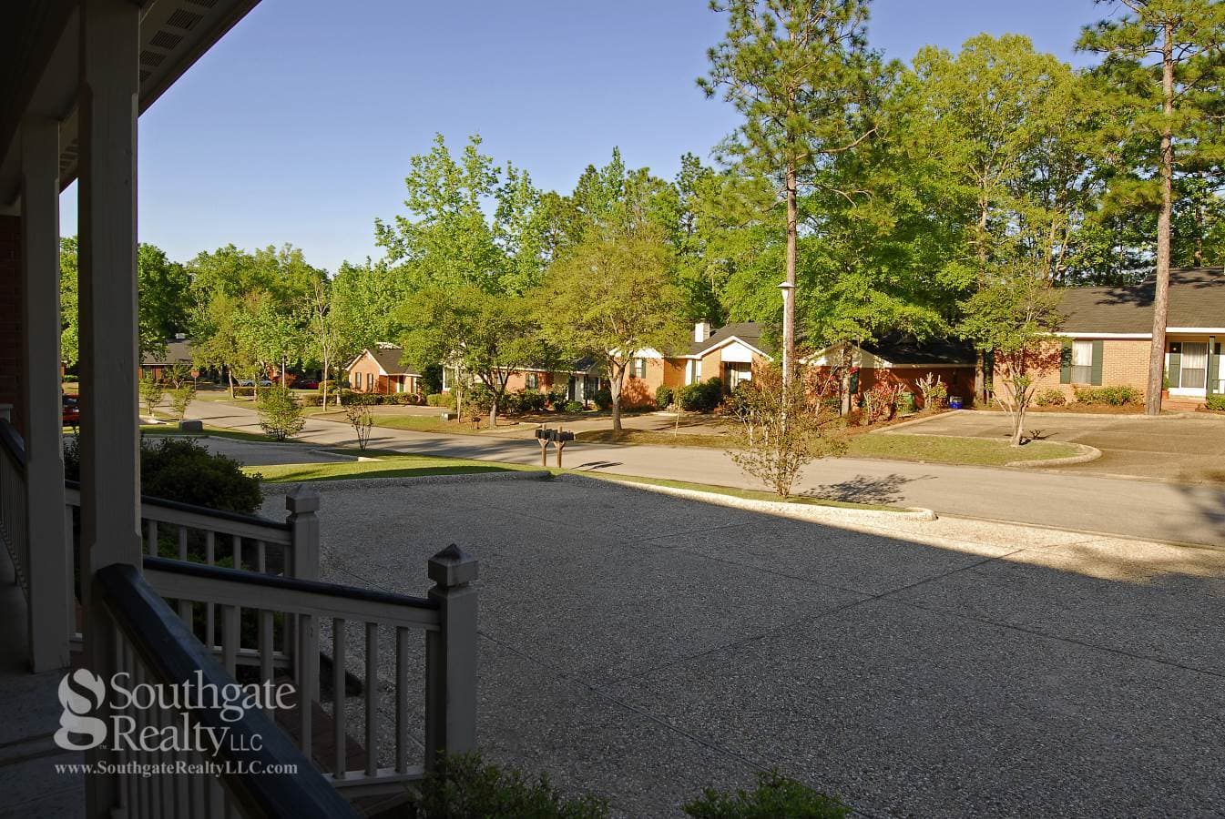 Hattiesburg Apartment: 119 Westminister Drive