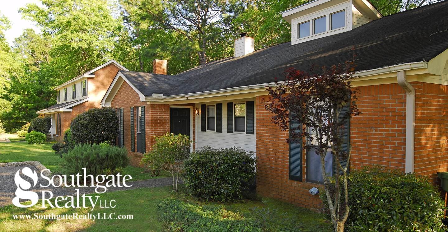 Hattiesburg Apartment: 119 Westminister Drive