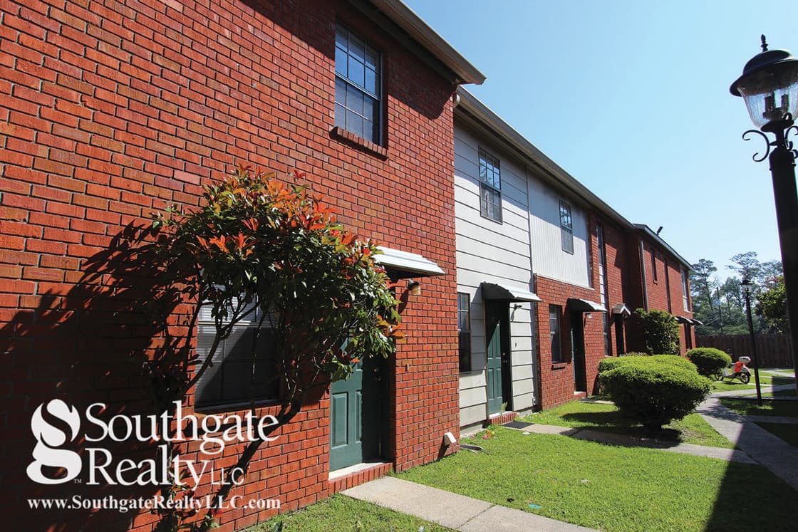 Hattiesburg Apartment: 801 N. 28th Avenue