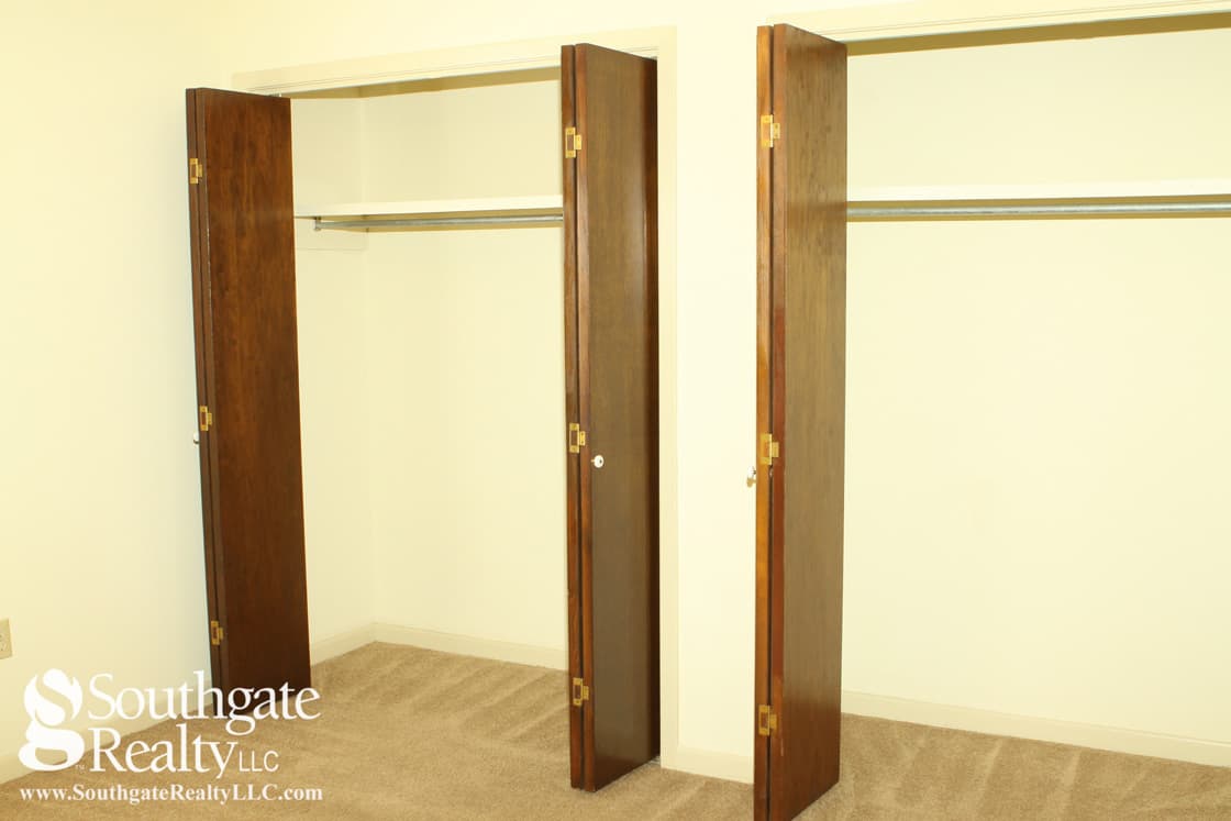 Hattiesburg Apartment: 305 N.39th Ave.