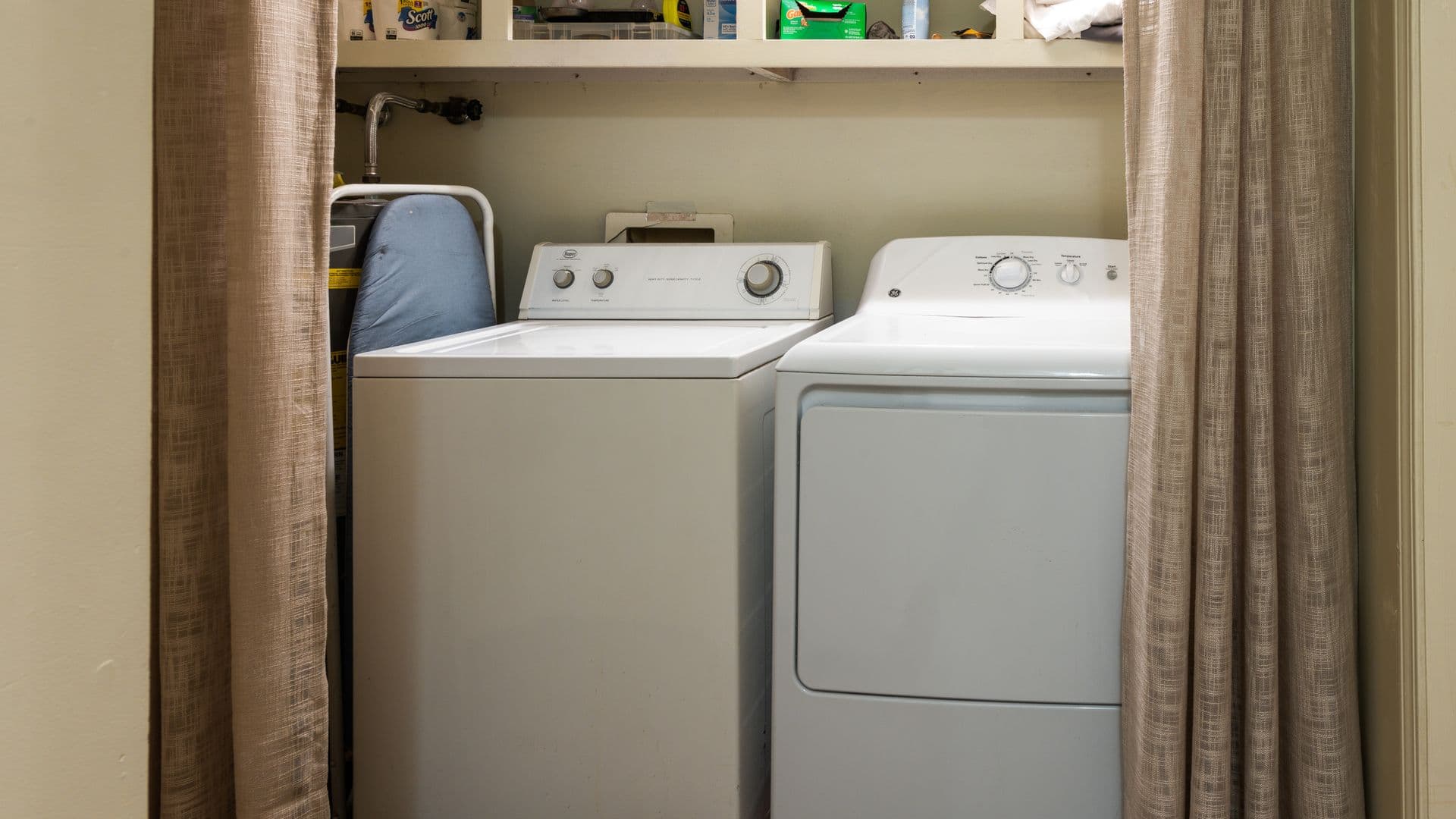 Hattiesburg Apartment: 211 Chevy Chase Drive