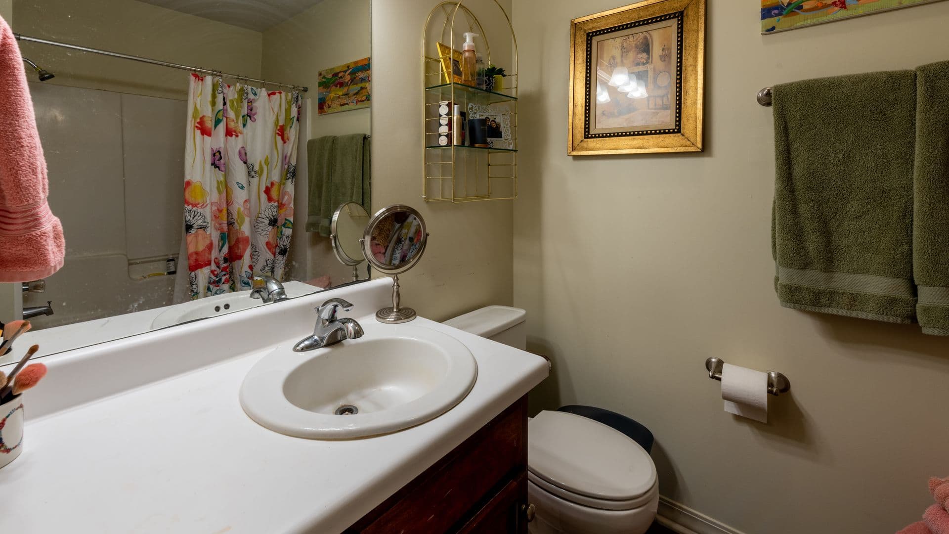 Hattiesburg Apartment: 211 Chevy Chase Drive