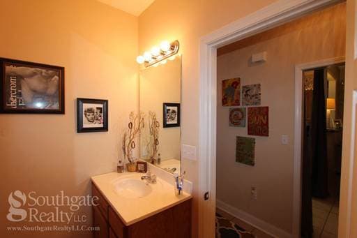 Hattiesburg Apartment: 202 N. 37th Avenue