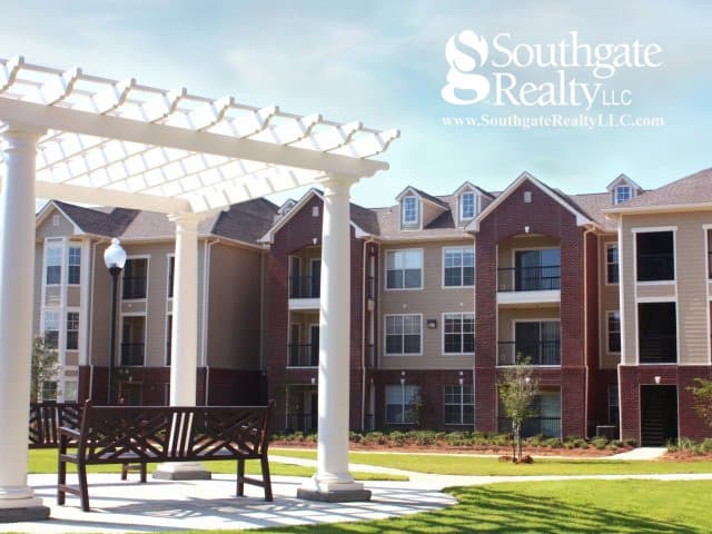 Hattiesburg Apartment: 155 Cross Creek Parkway