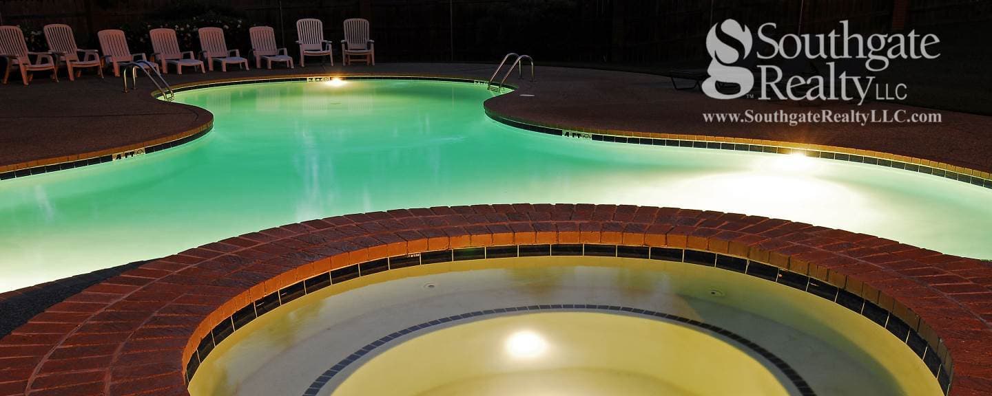 Hattiesburg Apartment: 119 Westminister Drive