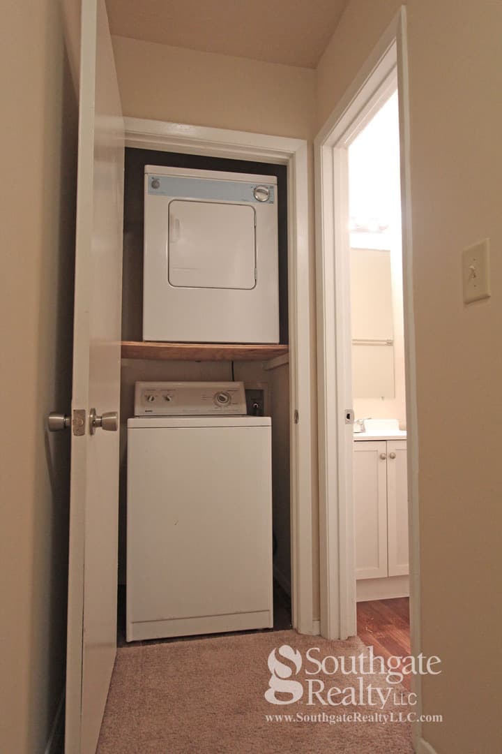 Hattiesburg Apartment: 801 N. 28th Avenue