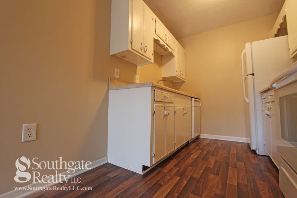Hattiesburg Apartment: 801 N. 28th Avenue