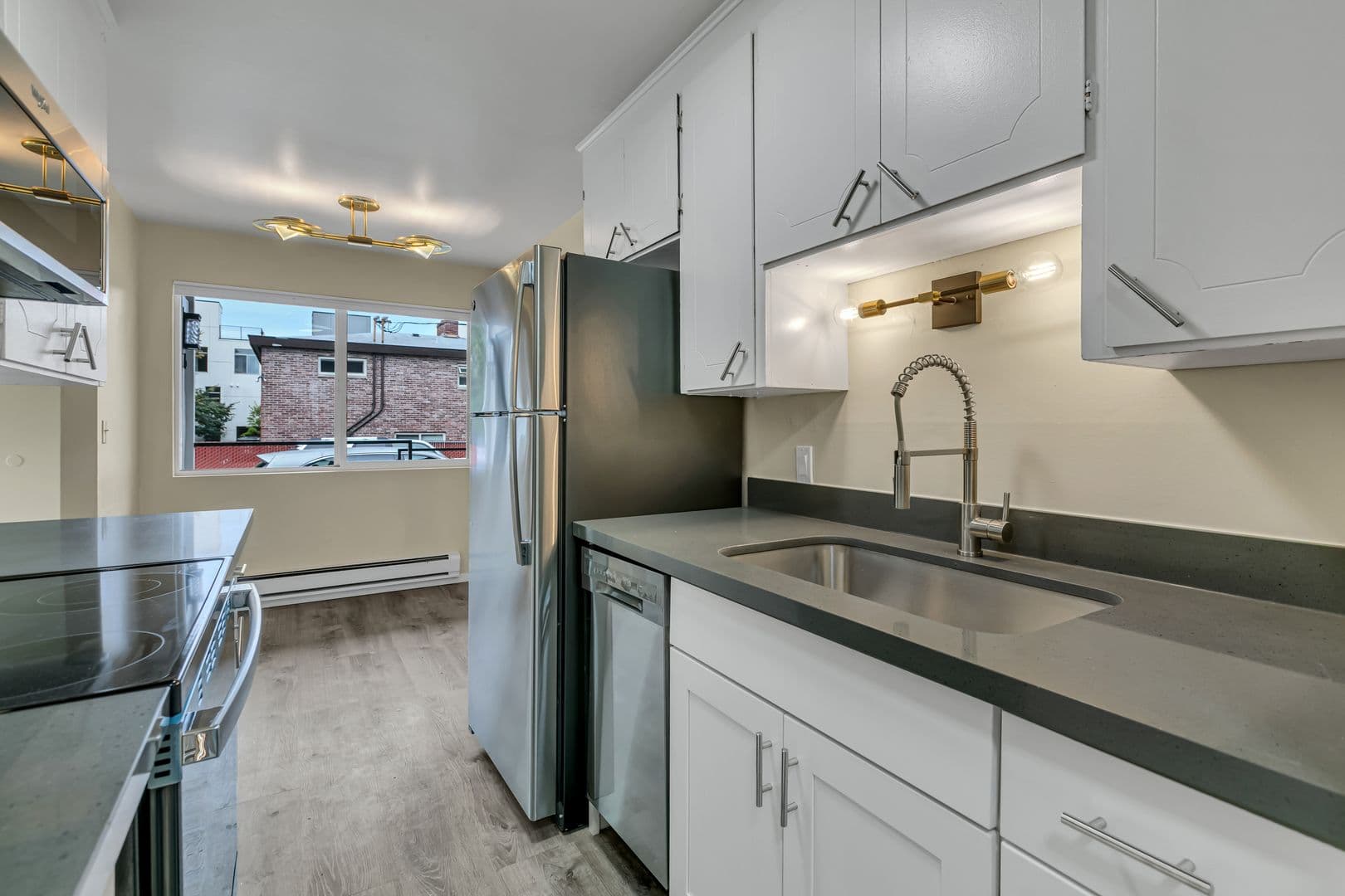Seattle Apartment: 1519 NW 65th St