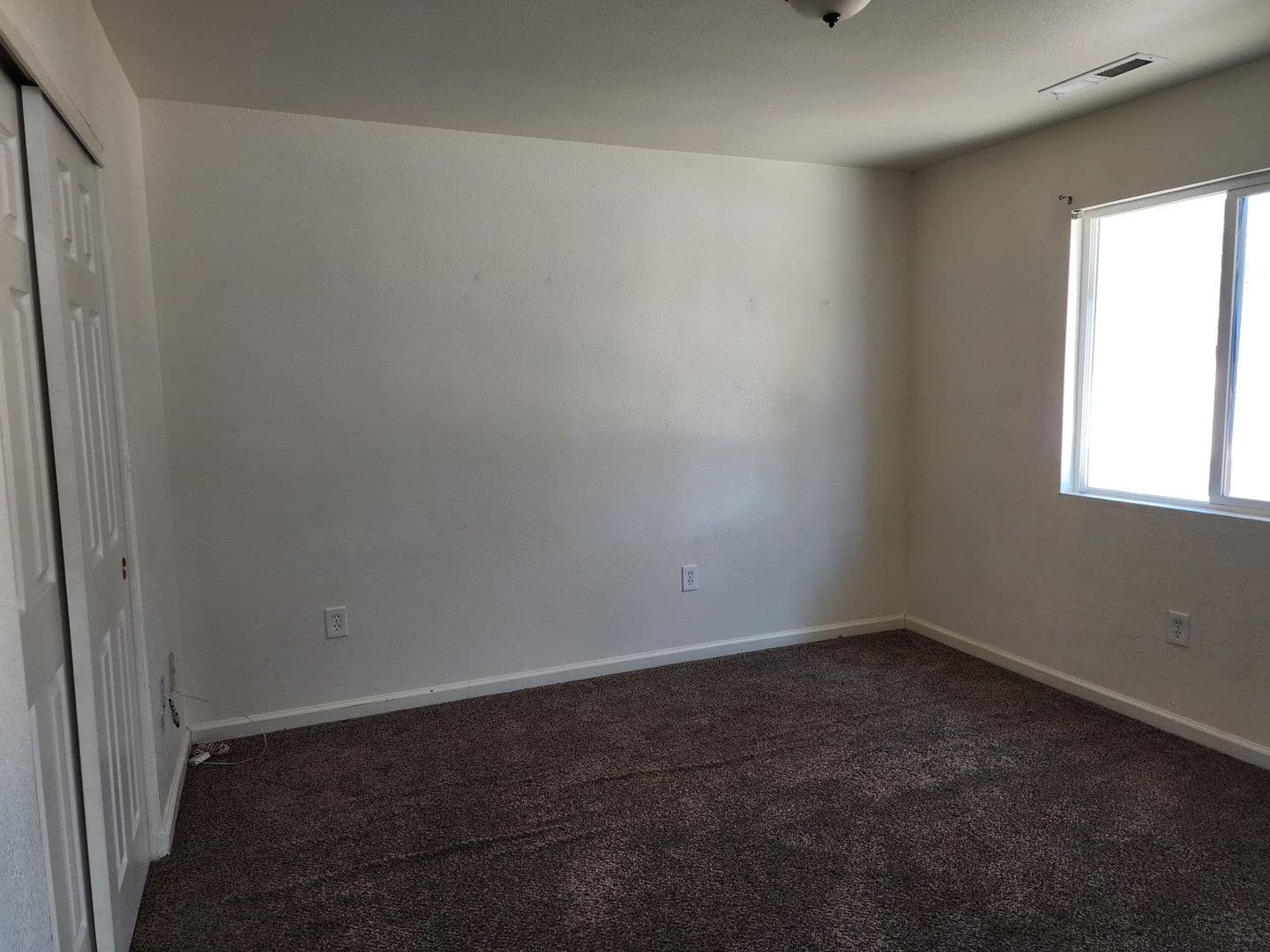 Clearlake House: 16111 40th Ave.