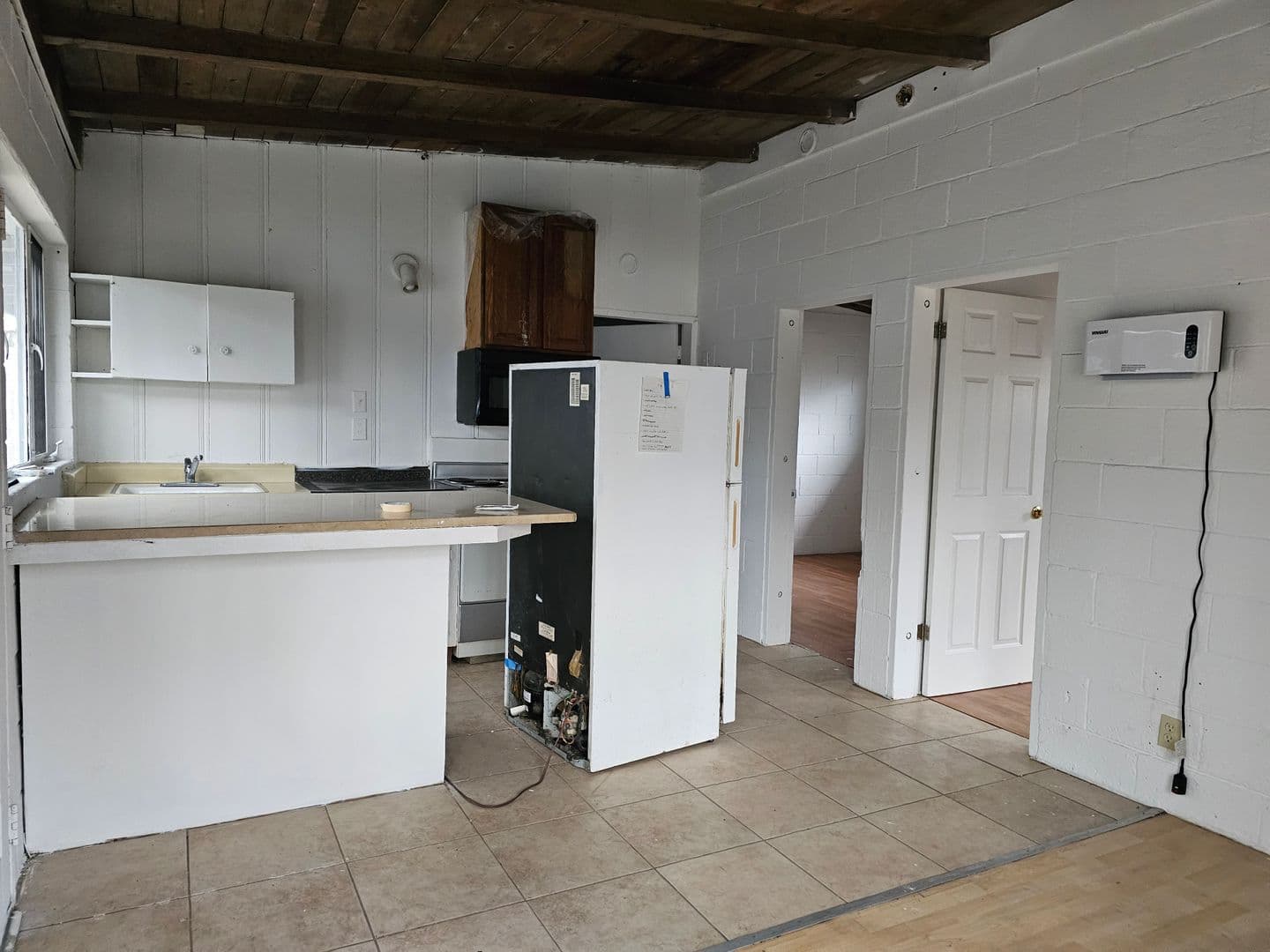Clearlake House: 13955 Lakeshore Dr. #9
