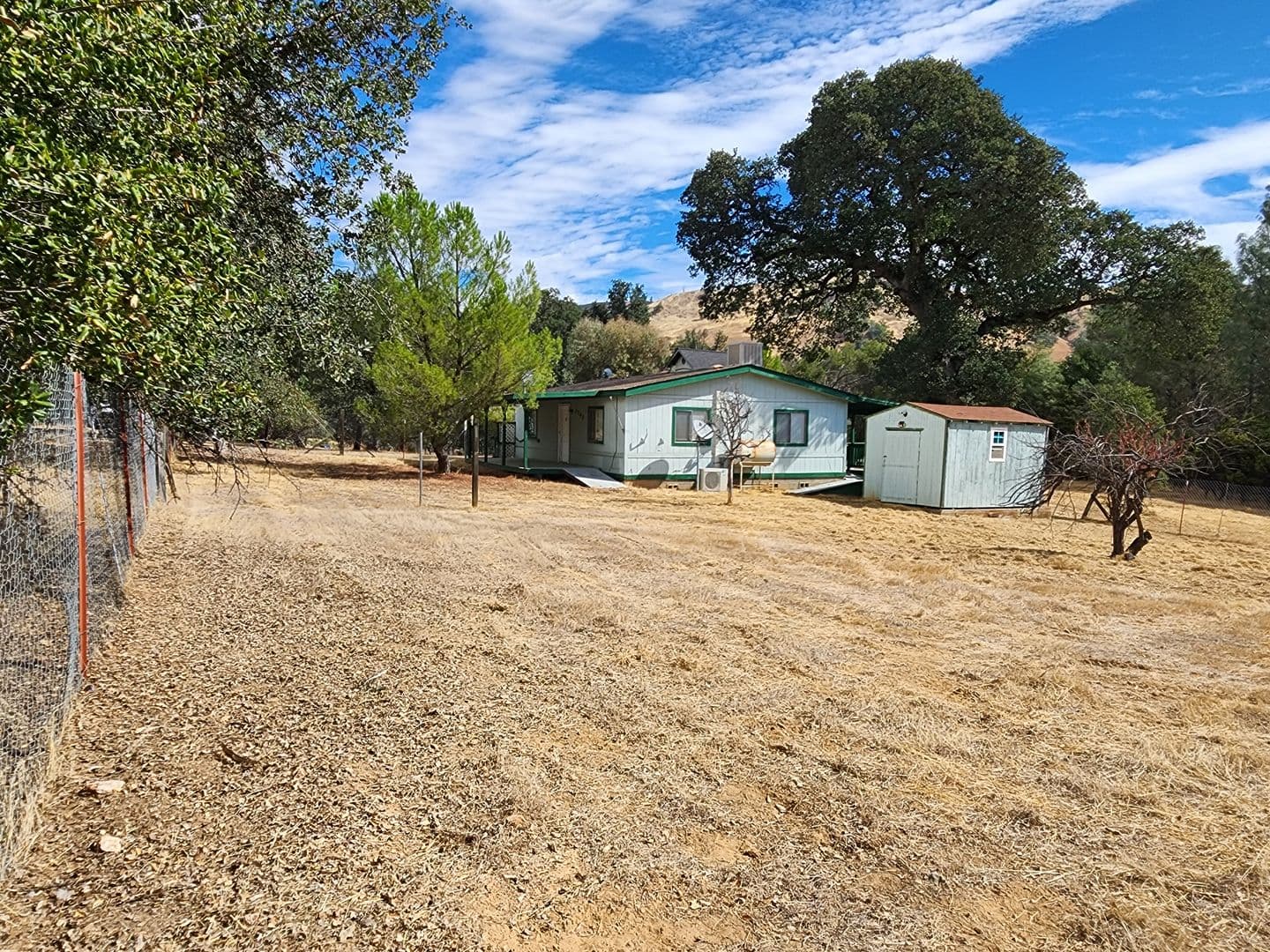 Clearlake Oaks House: 3162 Shasta Rd