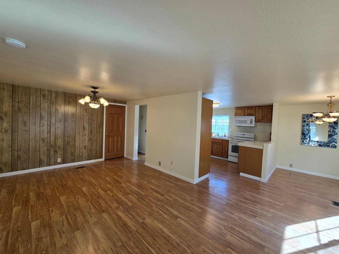 Lucerne House: 6145 2nd  Avenue