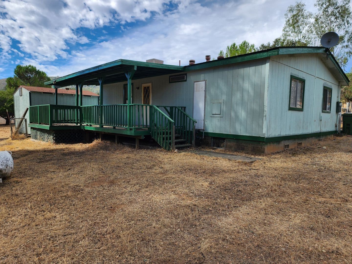 Clearlake Oaks House: 3162 Shasta Rd