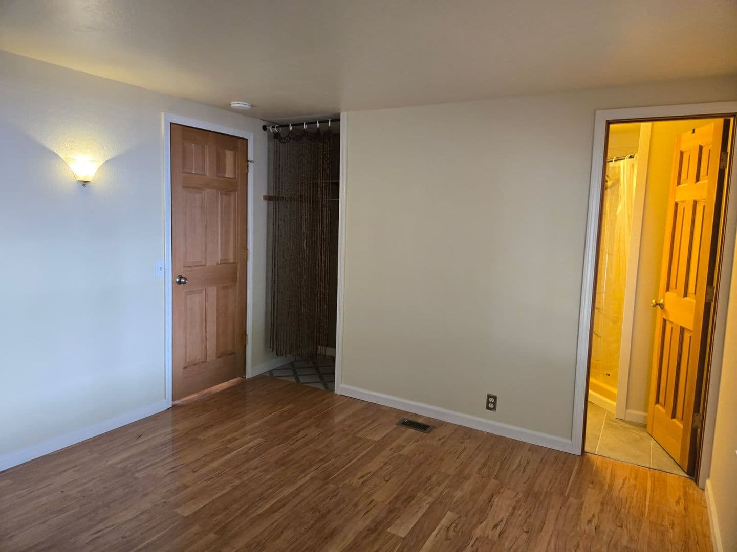 Lucerne House: 6145 2nd  Avenue