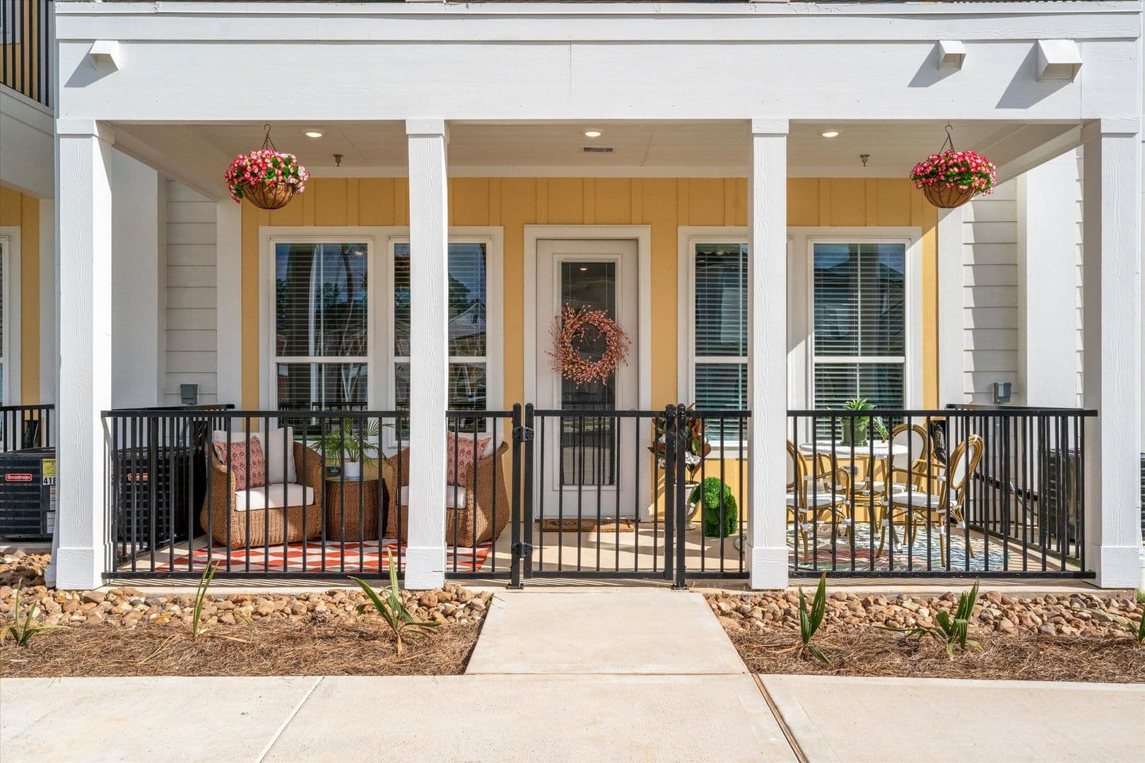 Conroe Apartment: 2422 South Loop 336 West