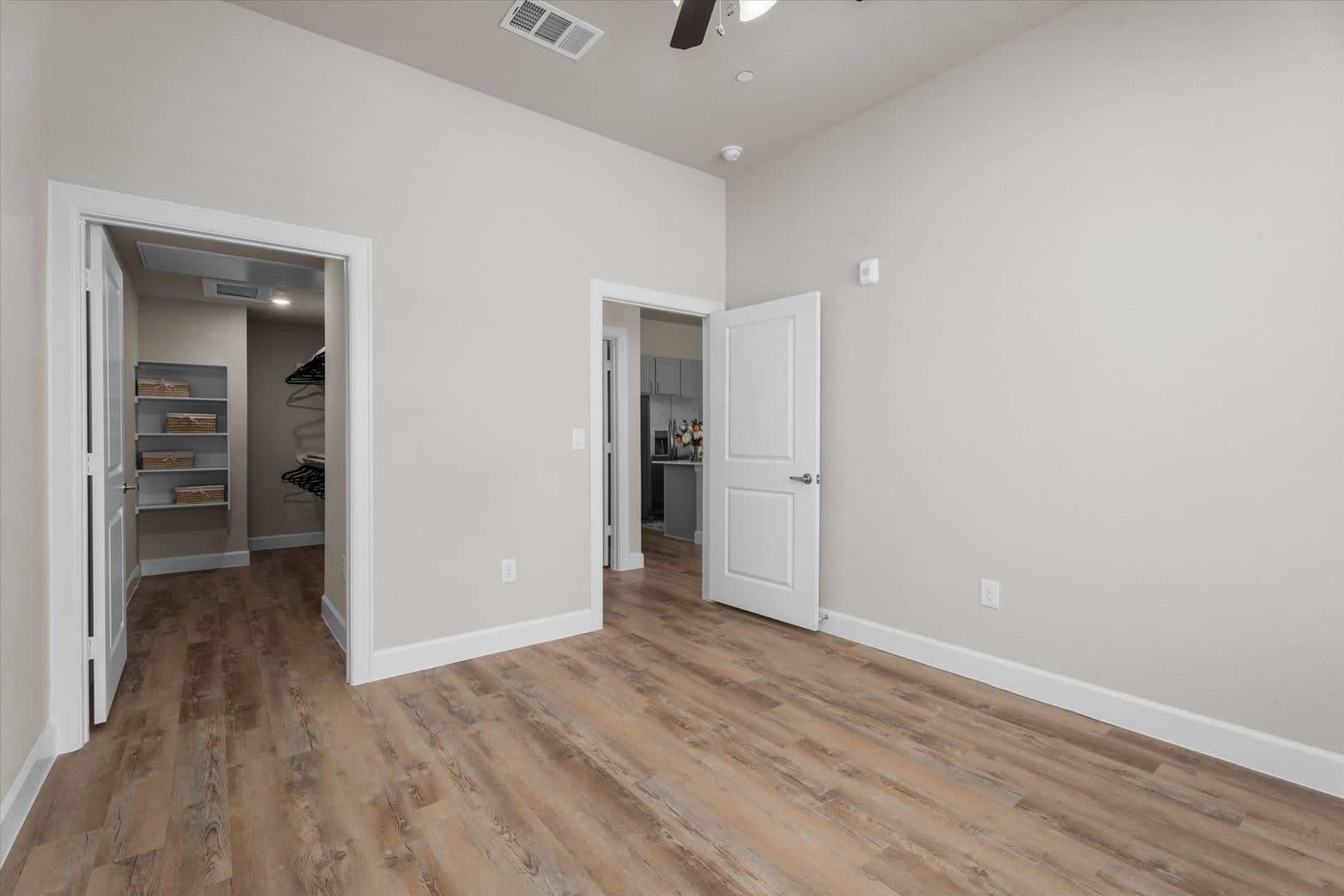 Conroe Apartment: 2422 South Loop 336 West