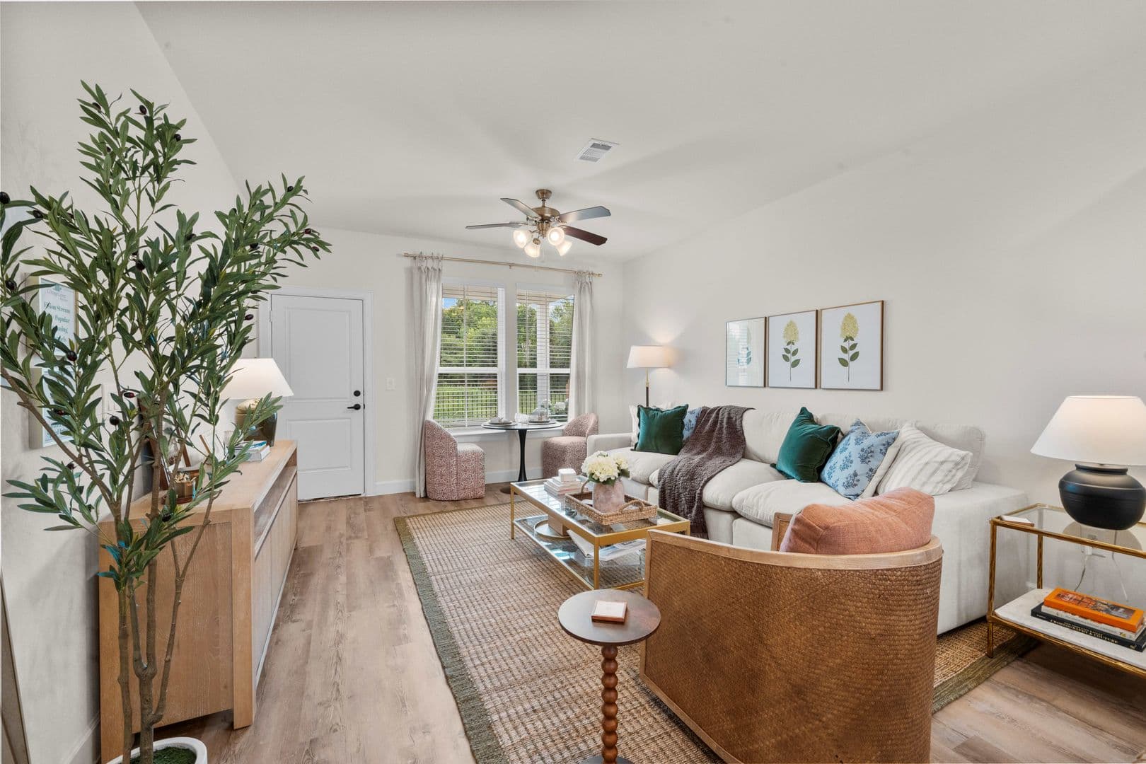 Simpsonville Apartment: 530 Harrison Bridge Road.