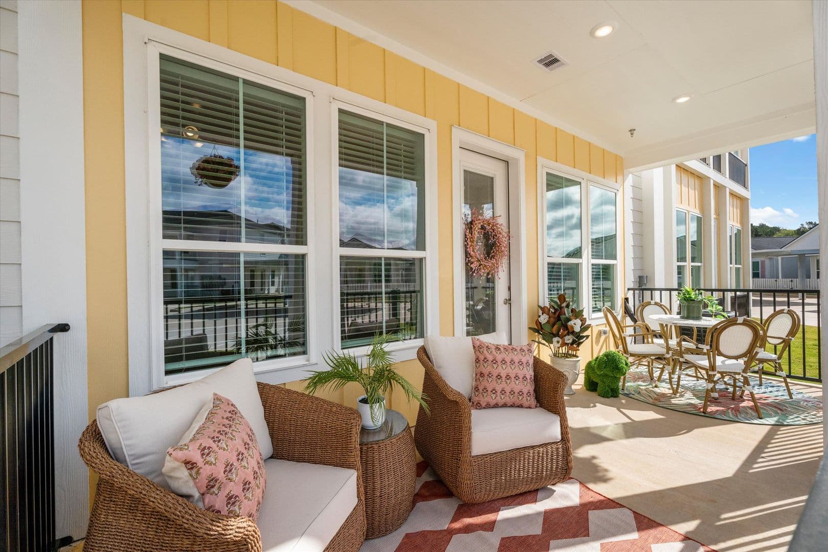Conroe Apartment: 2422 South Loop 336 West