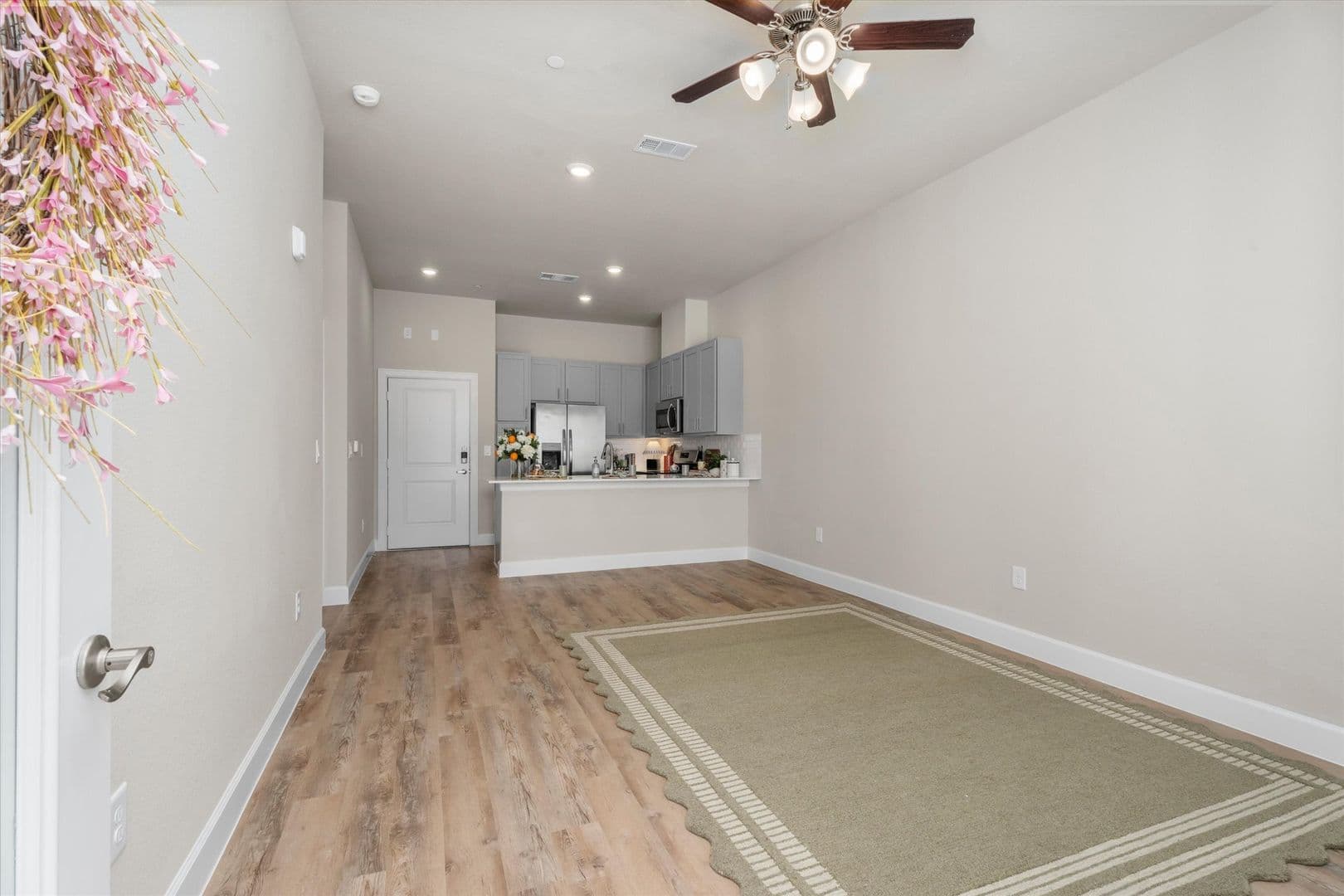 Conroe Apartment: 2422 South Loop 336 West