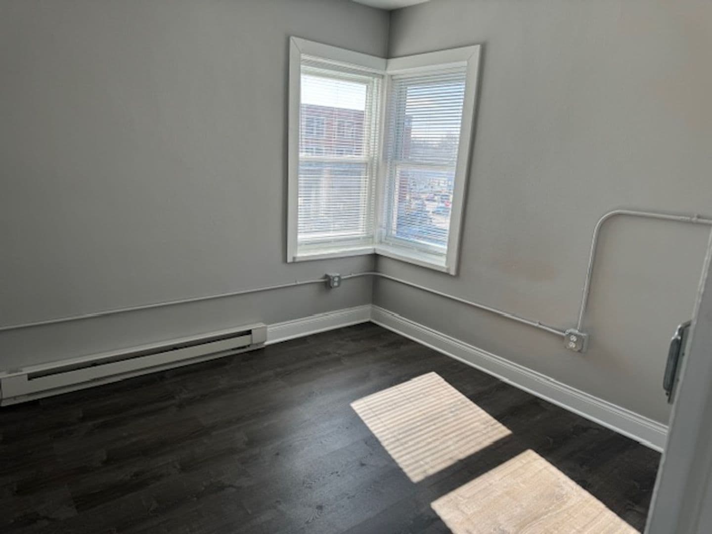 LaPorte Apartment: 701 Maple Ave