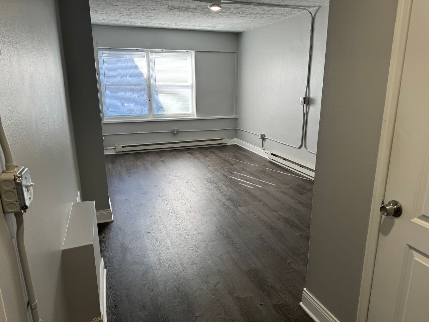 LaPorte Apartment: 701 Maple Ave