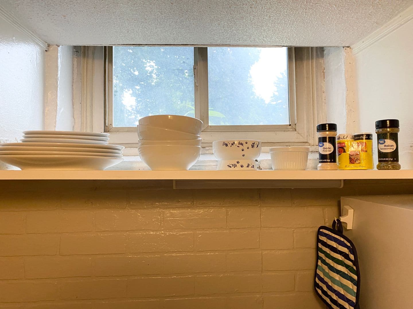Rochester Apartment: 129 Stone Rd.