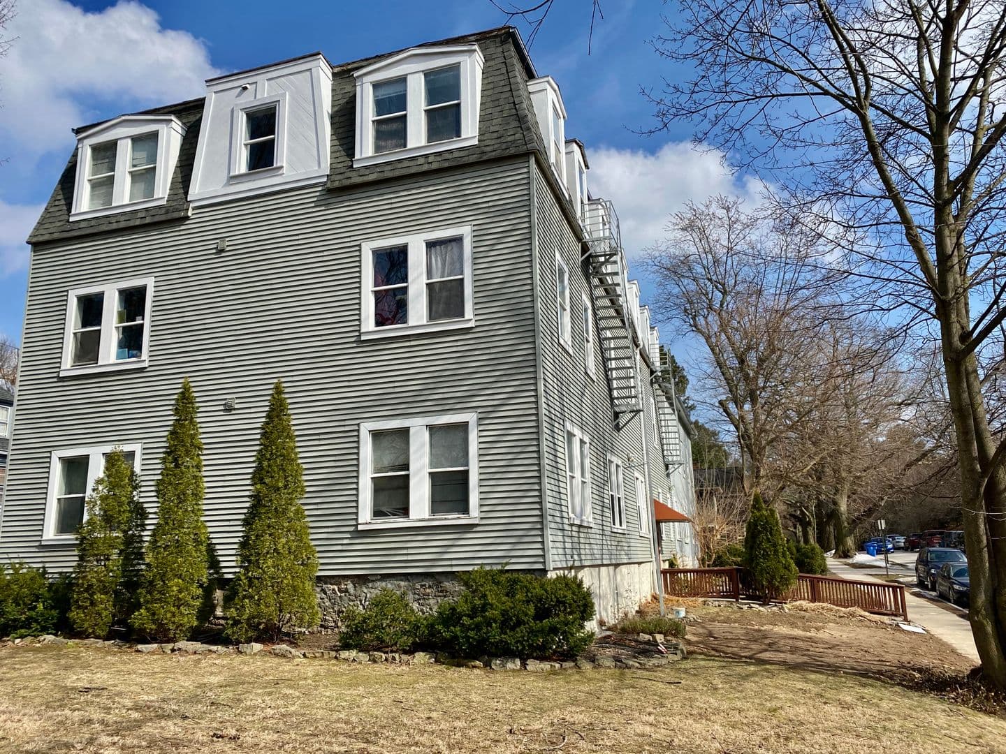 Rochester Apartment: 1100 South Ave