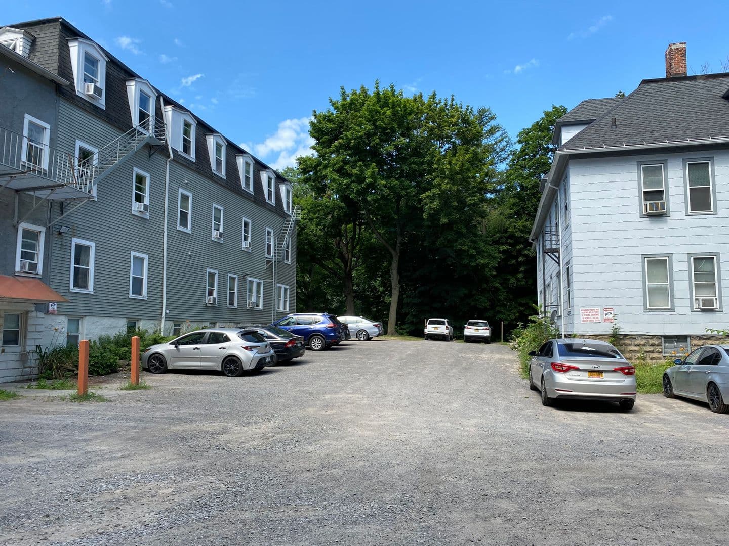 Rochester Apartment: 1100 South Ave