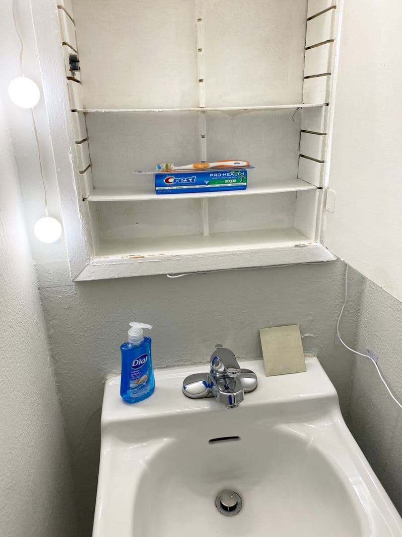 Rochester Apartment: 129 Stone Rd.