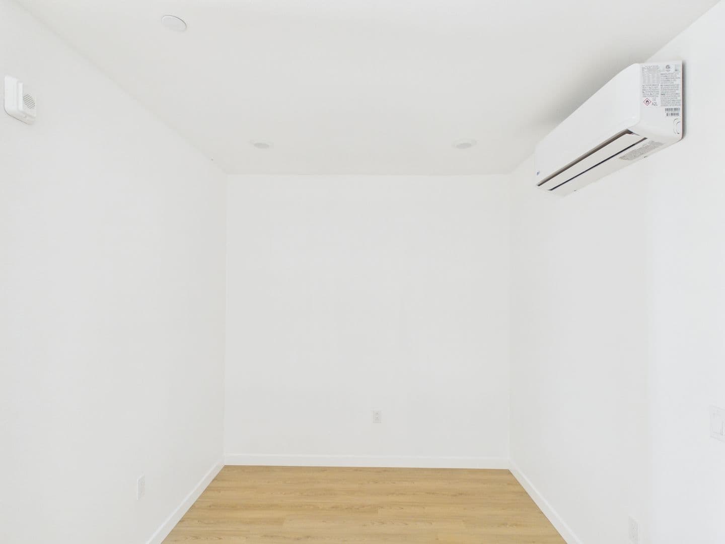 San Diego Apartment: 2844 Lytton Street