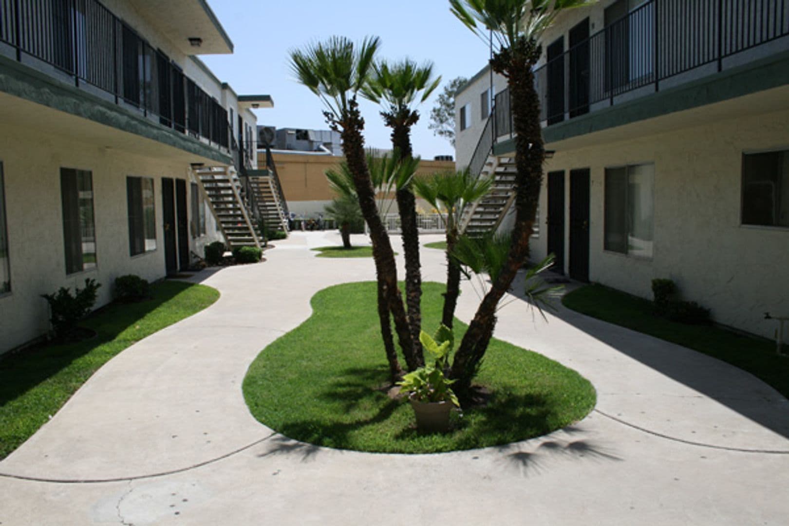 San Diego Apartment: 8421 Carlisle Drive