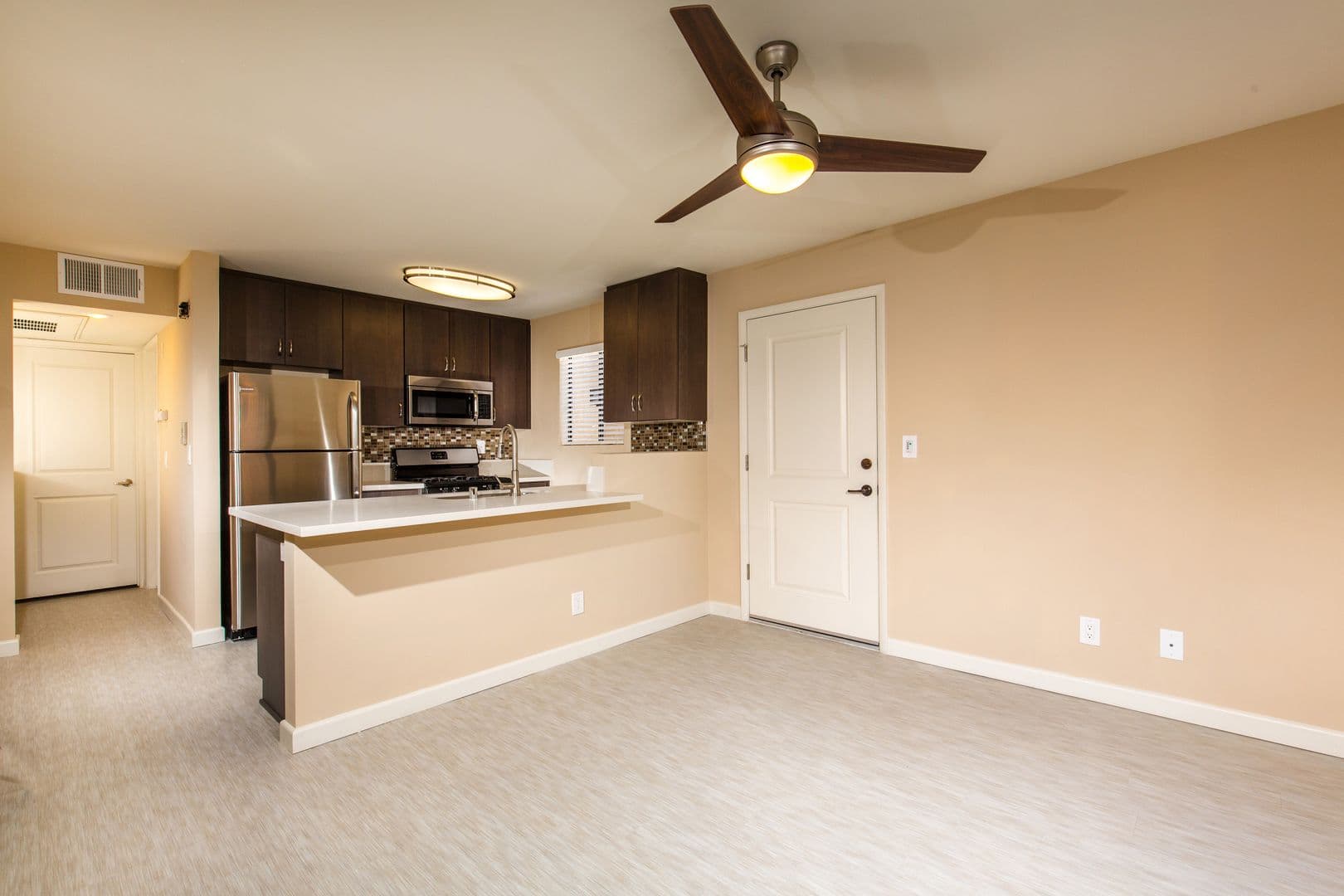 San Diego Apartment: 2827 A Street