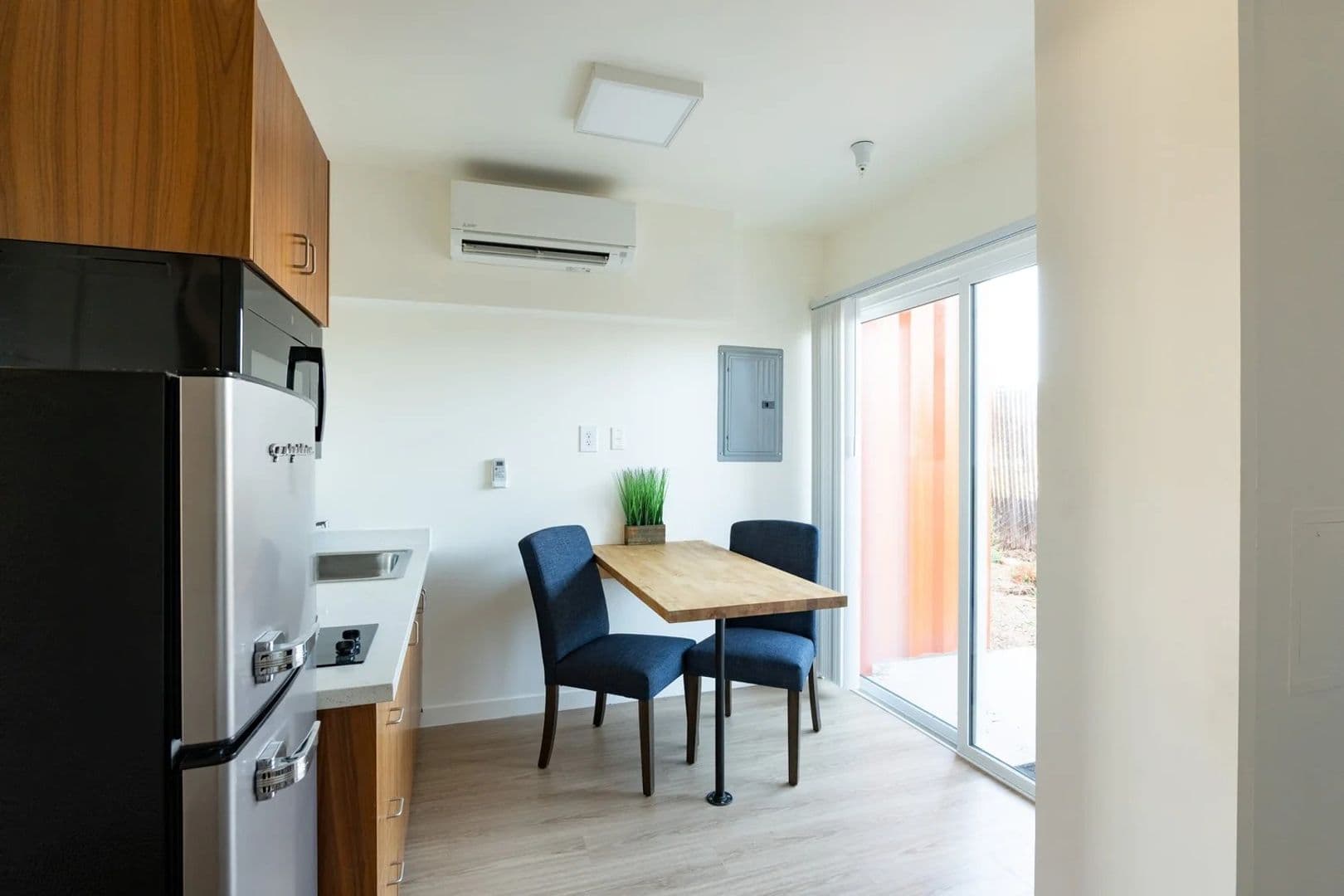 San Diego Apartment: 2955 Commercial Street