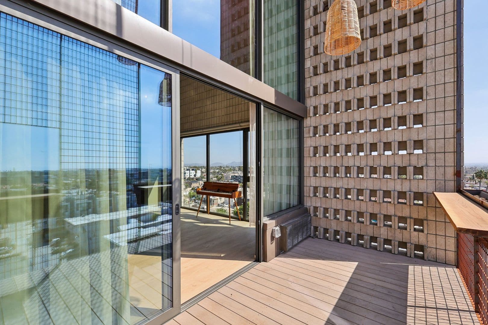 San Diego Apartment: 2820 Polk Avenue