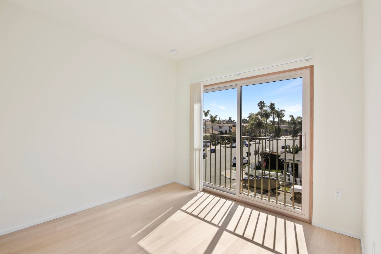 San Diego Apartment: 2028 Howard Avenue