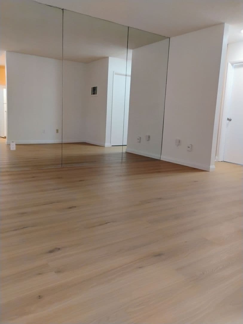 Imperial Beach Apartment: 1348 Iris Avenue