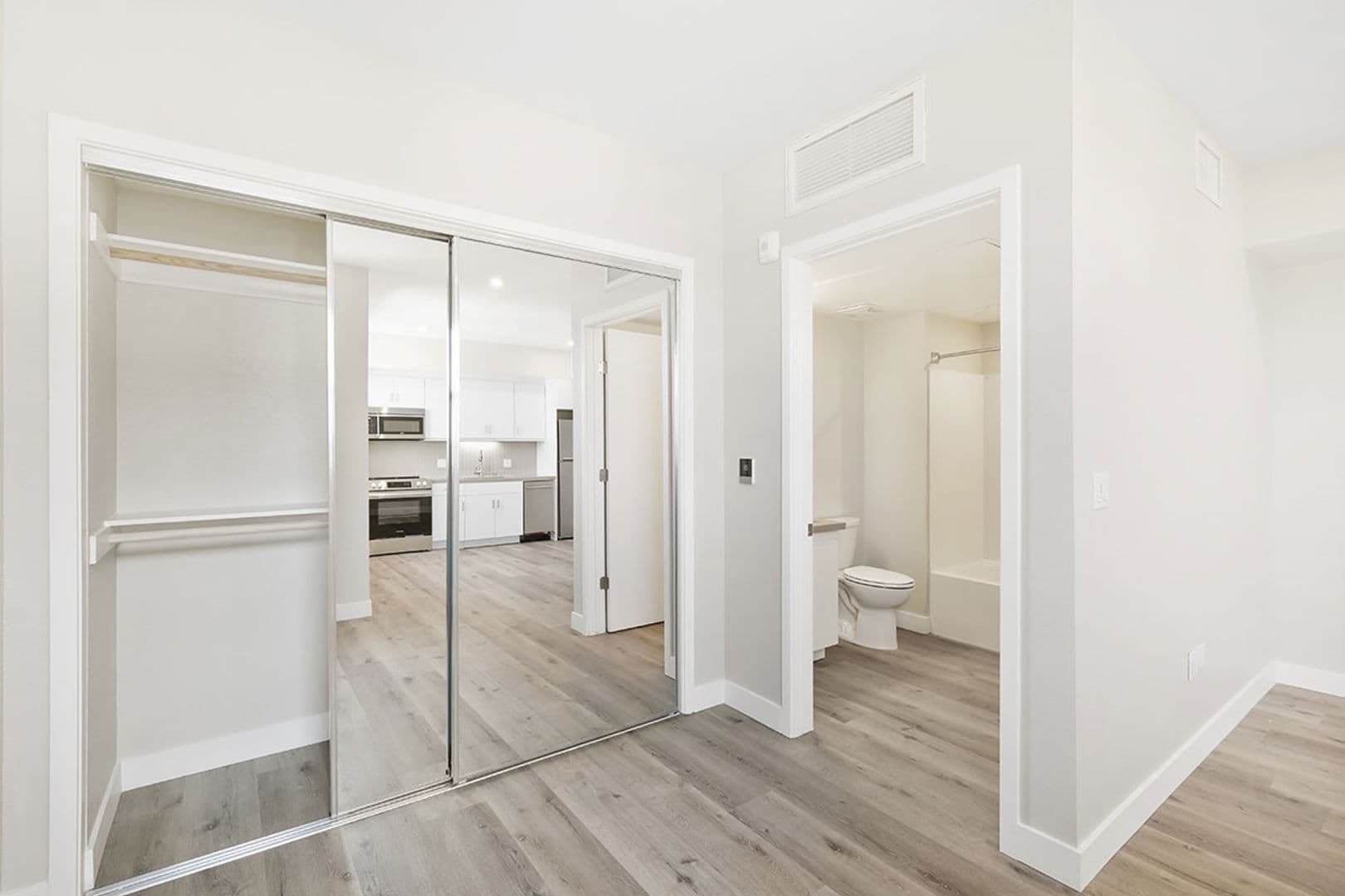 San Diego Apartment: 4222 Georgia Street