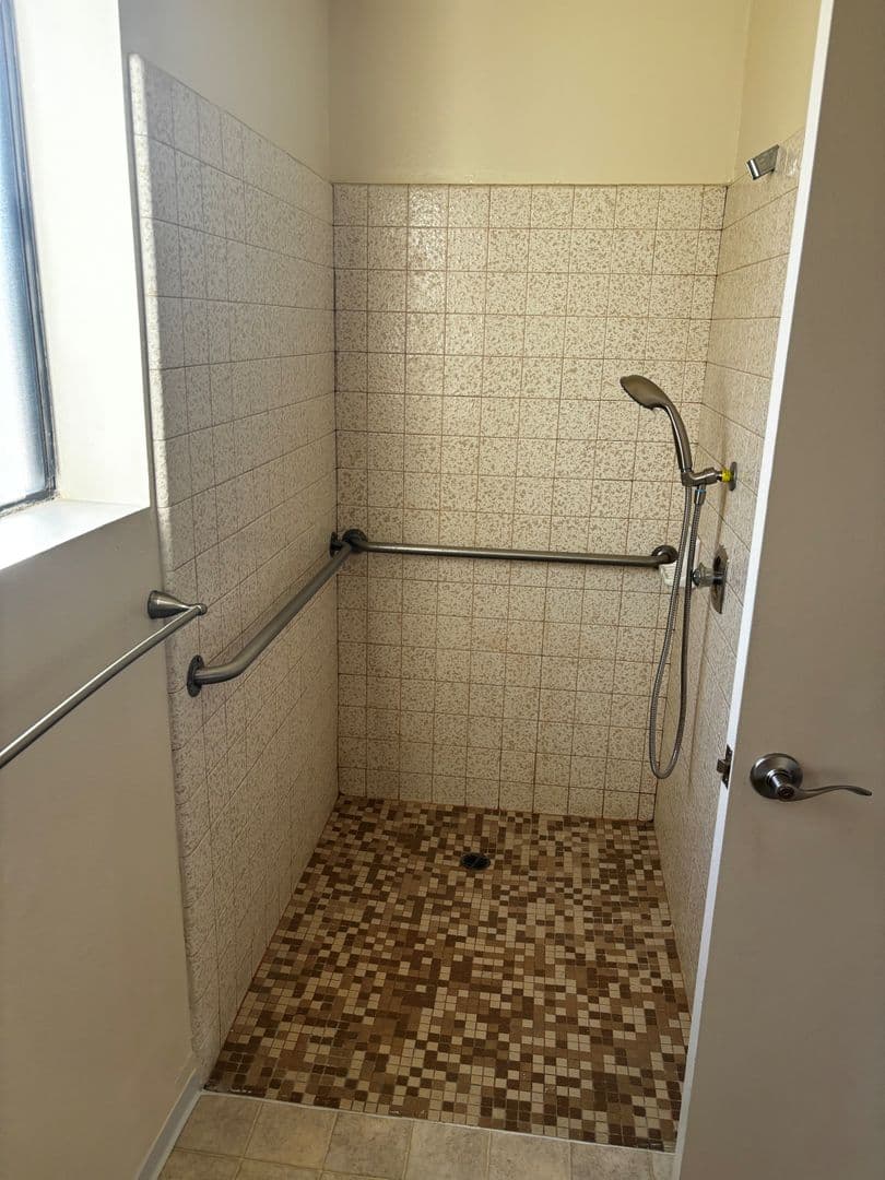Chula Vista Apartment: 411 and 415 Park Way