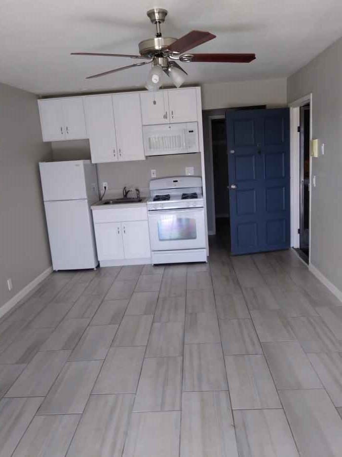 Oceanside Apartment: 707 - 709 Eaton Street